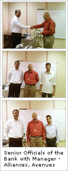 Senior Officials of the Bank with Manager - Alliances, Avenues Senior Officials of the Bank with Manager - Alliances, Avenues
